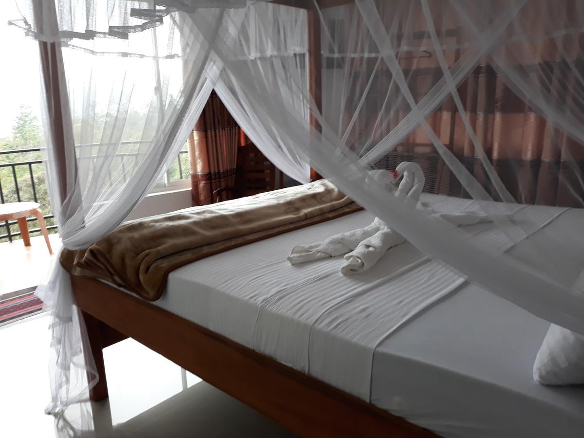 Lilly Guest Inn Haputale Extérieur photo
