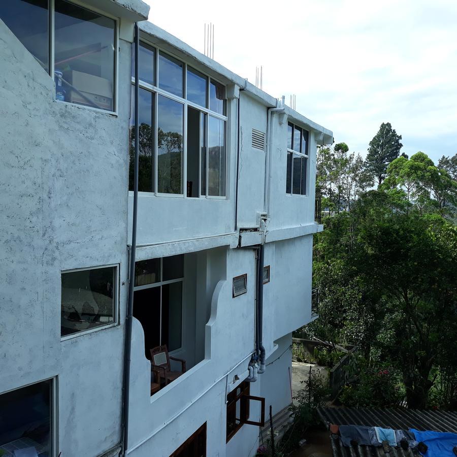 Lilly Guest Inn Haputale Extérieur photo