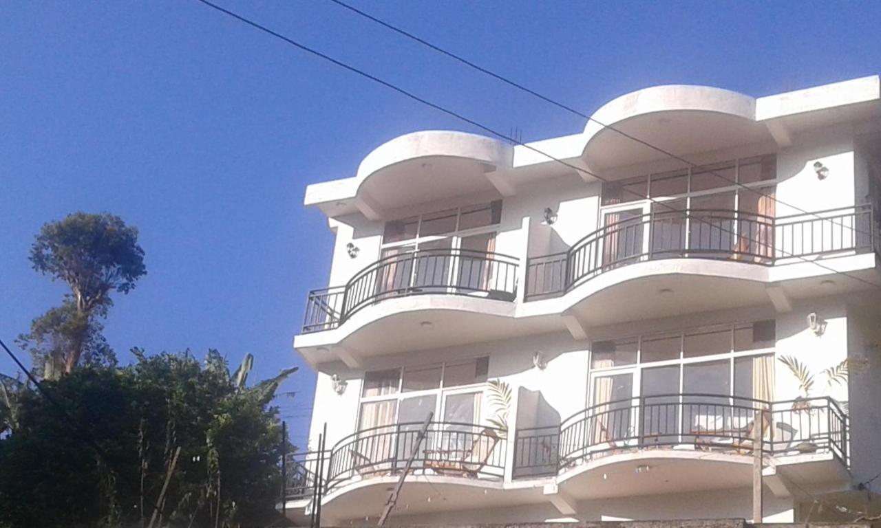 Lilly Guest Inn Haputale Extérieur photo